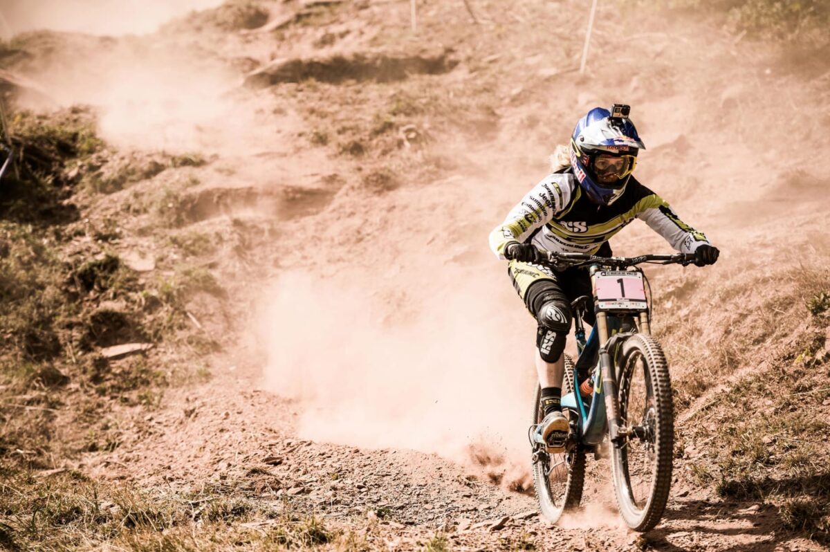 Best Downhill Mountain Bikes 2024 Many Product Reviews