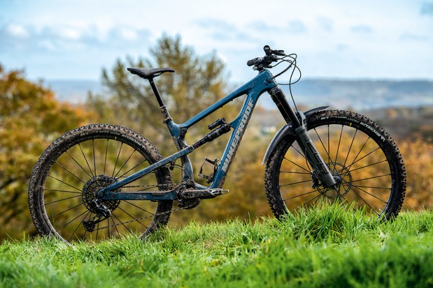 10 Best Enduro Mountain Bikes 2024 &#8211; Enjoy Mountain Biking at Its Best