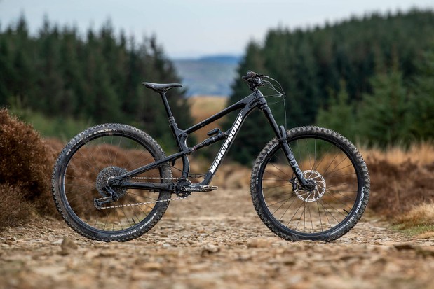 10 Best Enduro Mountain Bikes 2024 &#8211; Enjoy Mountain Biking at Its Best