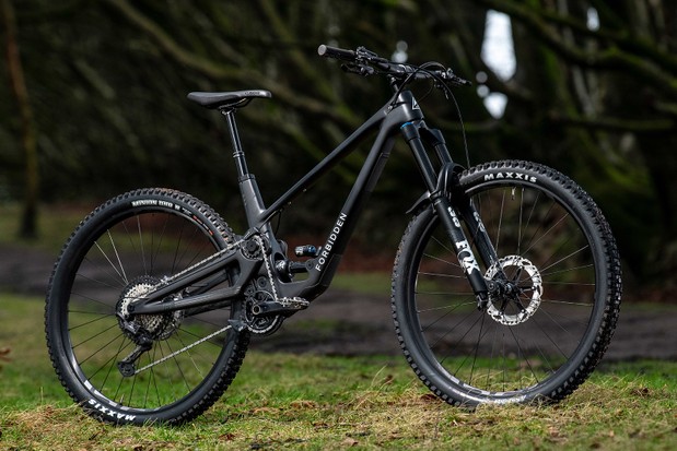 10 Best Enduro Mountain Bikes 2024 &#8211; Enjoy Mountain Biking at Its Best