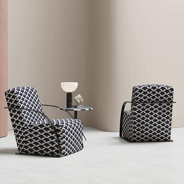 Mesh Chair vs Fabric Chair: Should You Go for The More Popular Option?
