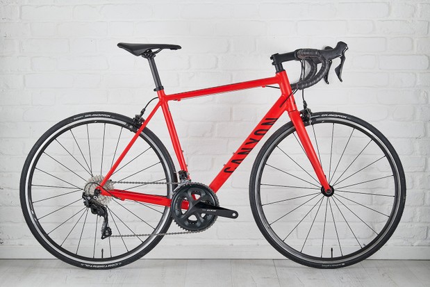 Best Road Bike Under £1,000 For 2024: 26 Top-Rated Options