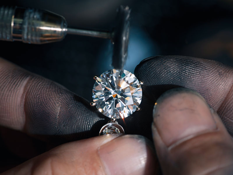 The Impact of Lab Grown Diamonds on the Diamond Industry and the Environment