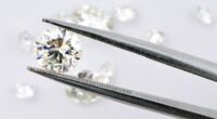 The Benefits and Drawbacks of Lab-Grown Diamonds Compared to Natural Diamonds