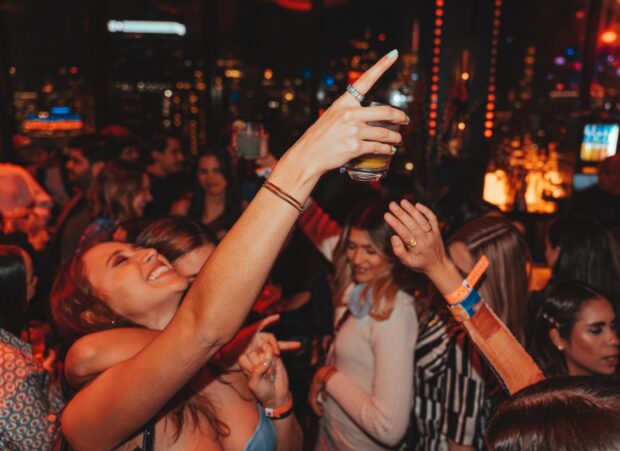 Elevate Your Nightlife Experience: Tips for Singles Exploring London’s Party Scene